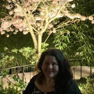 Meet your Posher, Nadia